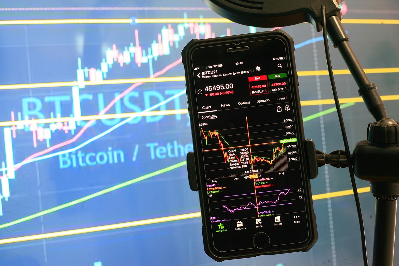 Bitcoin Holds Near $75,000 as Short-Term Holders Eye Profit-Taking